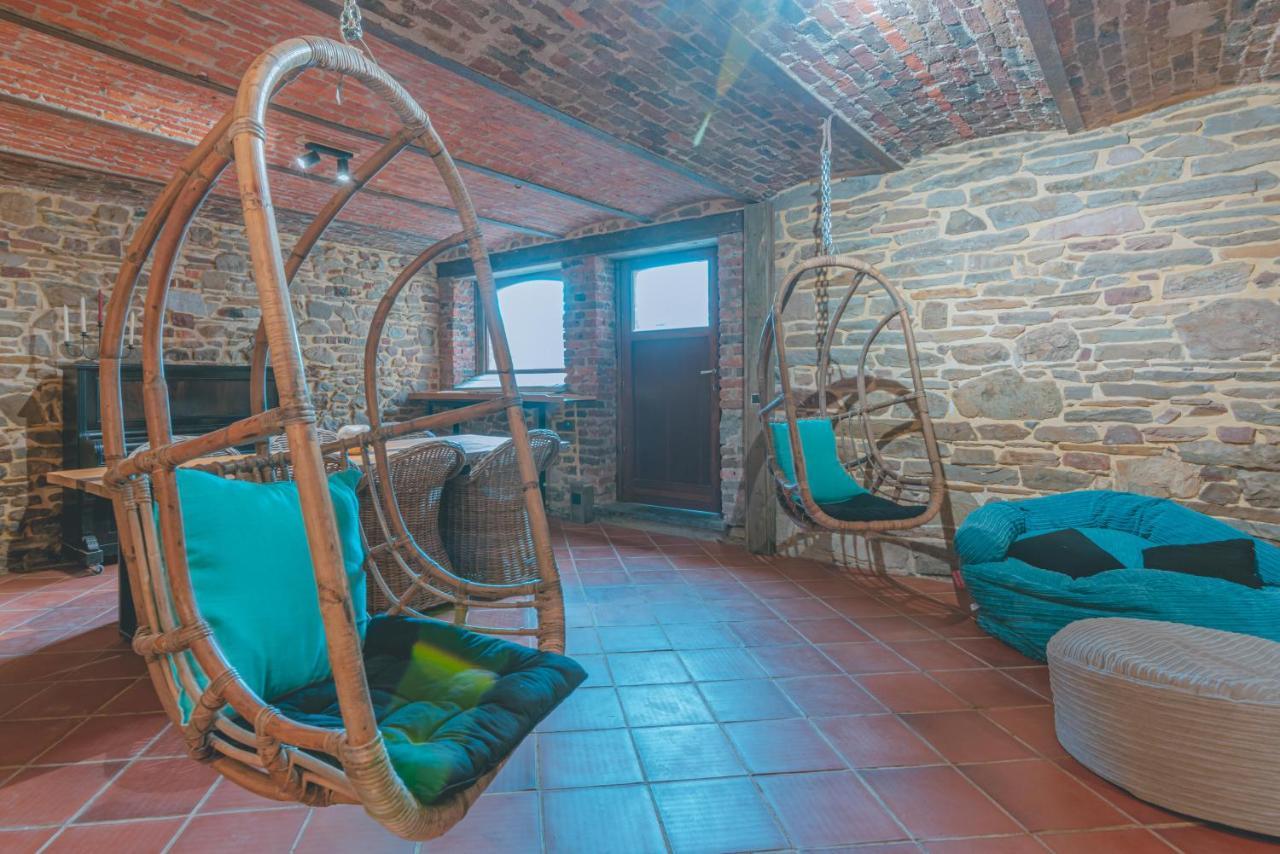 Le Repos Du Nomade B&B 7 Personnes Manhay Exterior foto