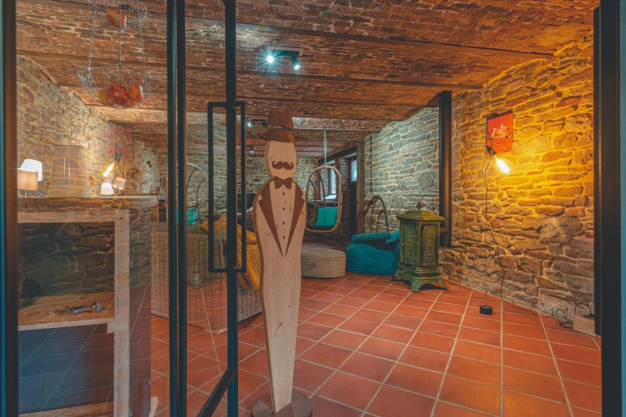 Le Repos Du Nomade B&B 7 Personnes Manhay Exterior foto